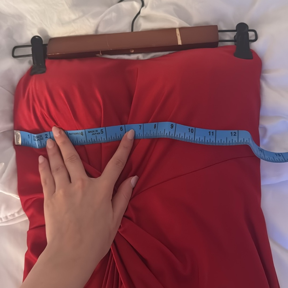 RED STRAPLESS GOWN - Picture 6 of 10